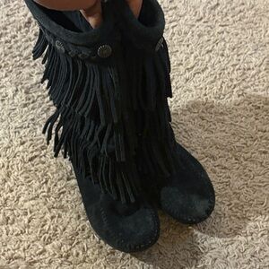 Minnetonka Kids Black Suede Fringe Boots